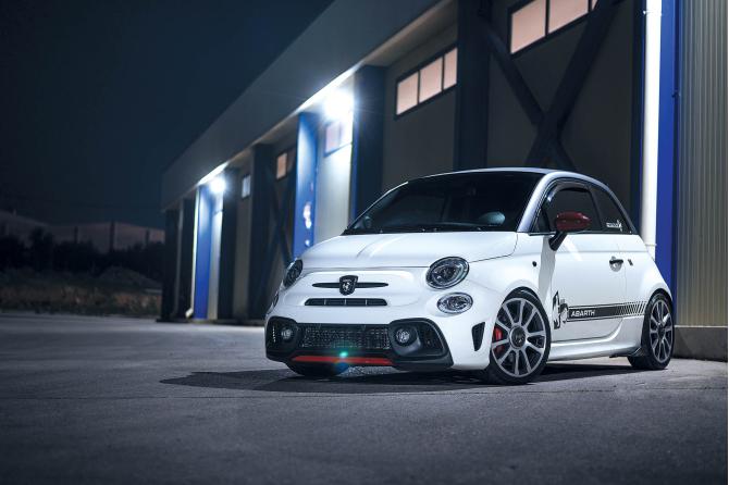 Abarth 595C 1.4T-Jet 350Ps